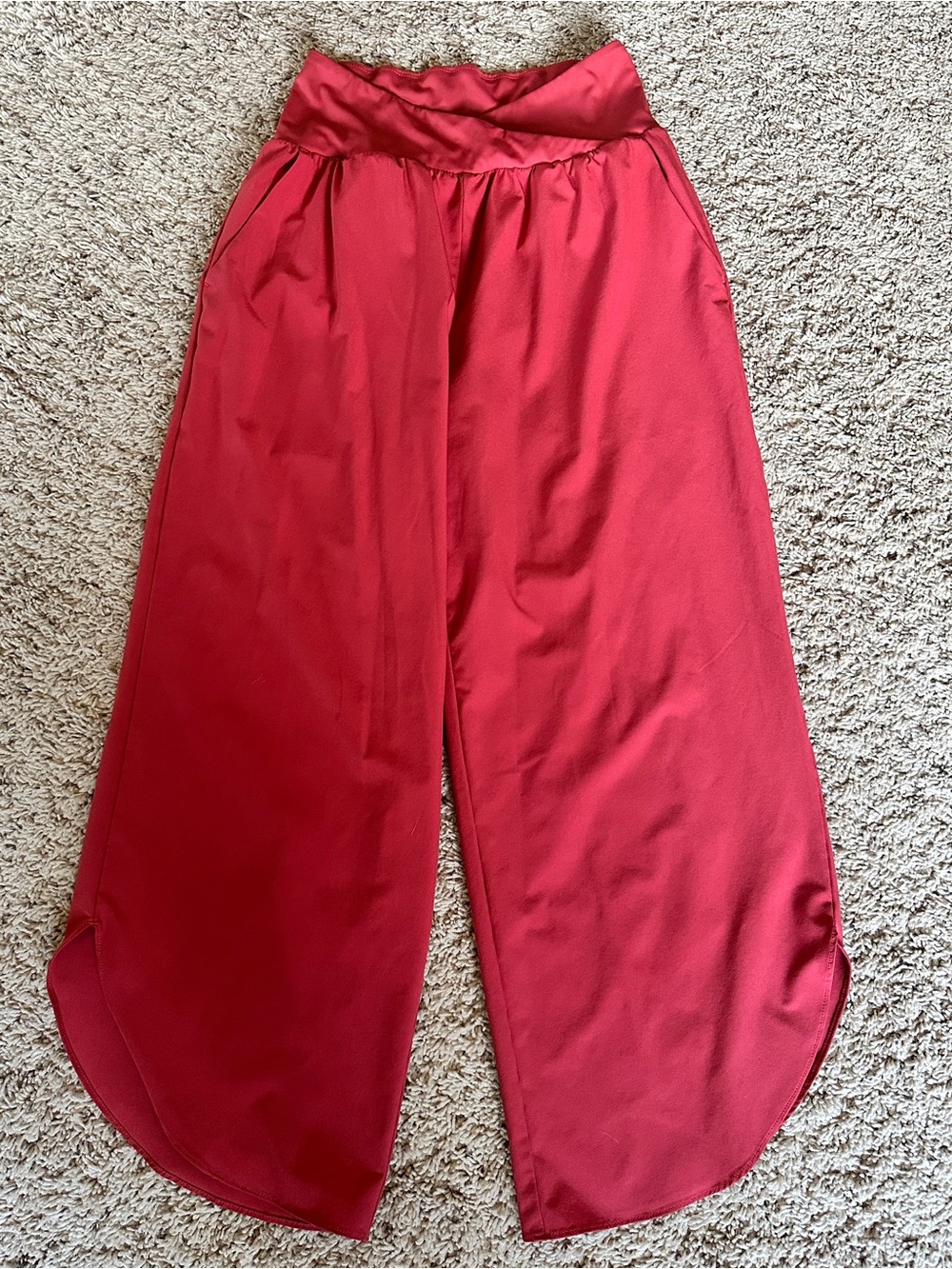 Halara Red Wide Leg Tulip Hem Pants Fold Over Waist Women’s XS